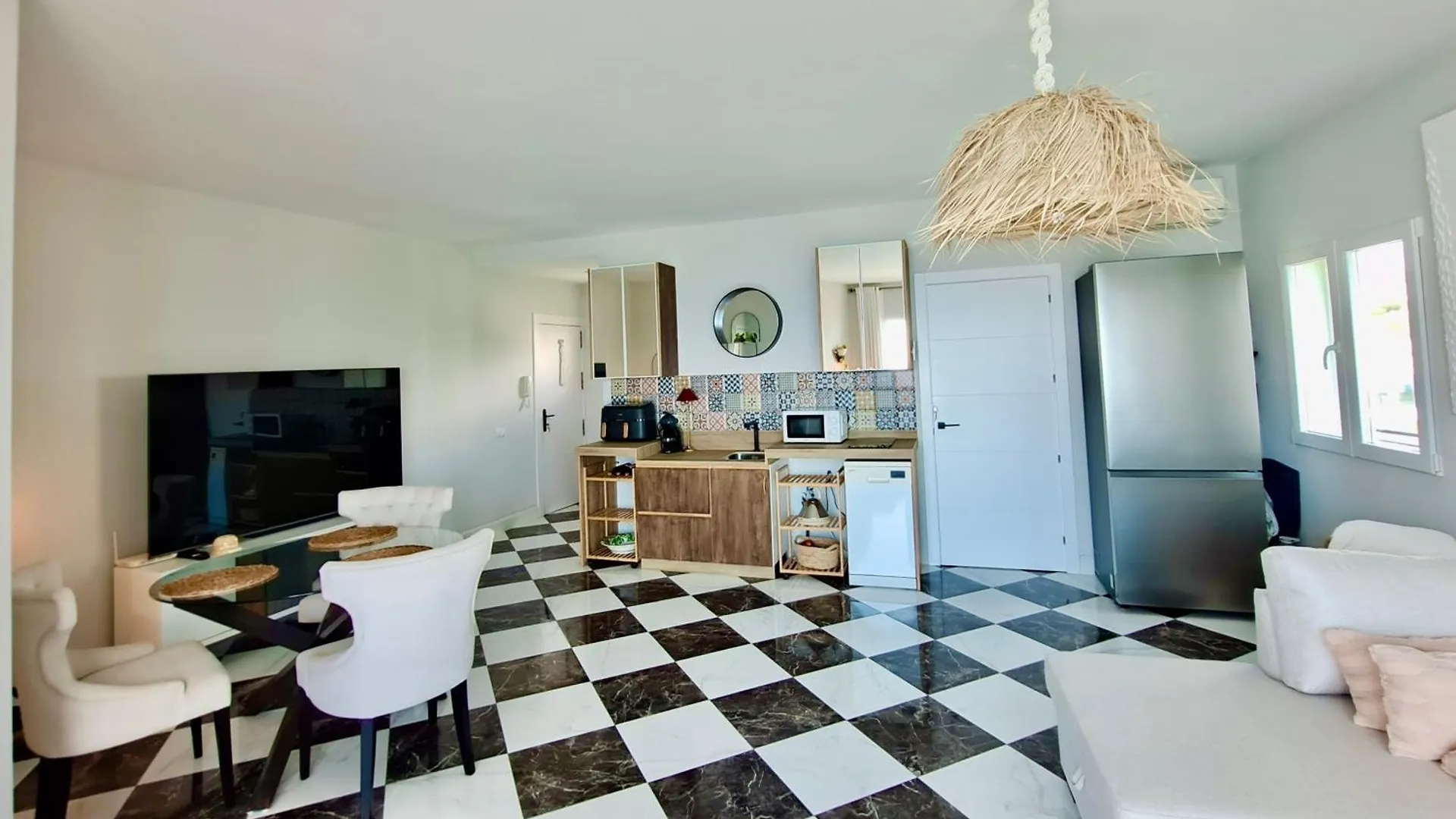 Apartment Algaida Beachfront Calahonda Mijas Near Marbella